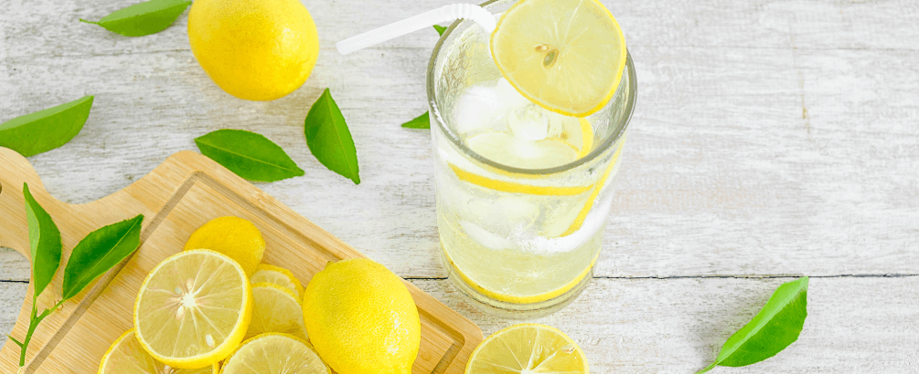 The Disadvantages of Drinking Lemon Water Daily